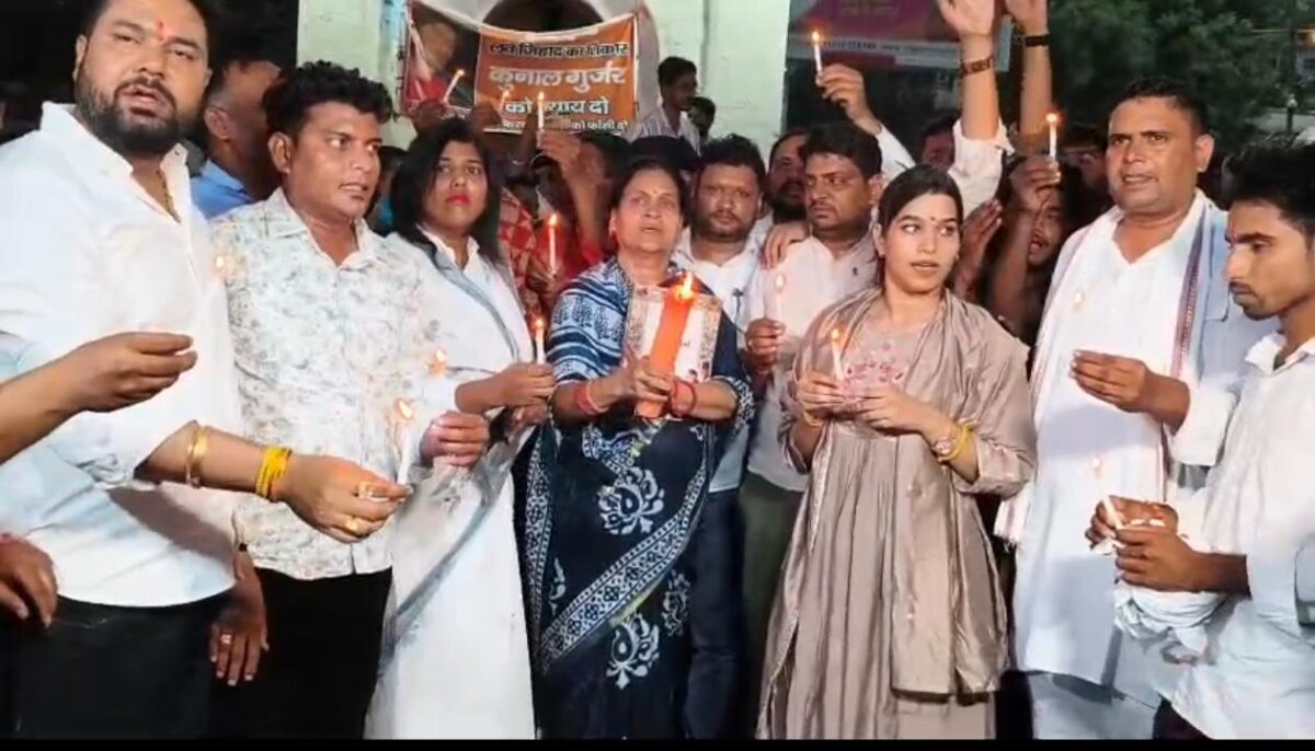 सचिन पायलट का बहिष्कार करो