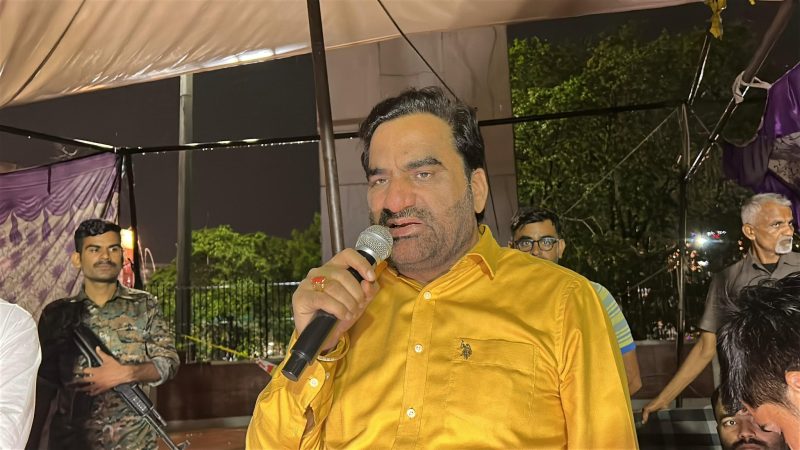 Hanuman Beniwal : ‘पाकिस्तान तो अब भारत की पत्नी हो गया है, उसे विदा कर लाओ,” अब यह क्या बोल गए हनुमान बेनीवाल, व्याख्या सुनकर छूटेंगे हंसी के फव्वारे, देखिए वीडियो