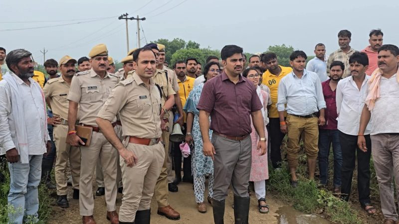 Rajasthan : खतरे के निशान पर बह रही है चंबल, तो फिर कलेक्टर और SP ने लोगों को बचाने के लिए यूं संभाला मोर्चा