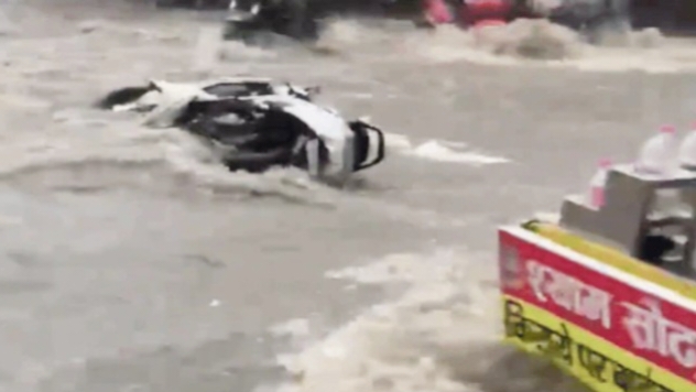 Heavy Rain : श्रावण के सोमवार पर प्रदेश में होगी प्रचंड बारिश, बिगड़ सकते है हालात, जानिए कहा होगी अत्यंत भारी बारिश