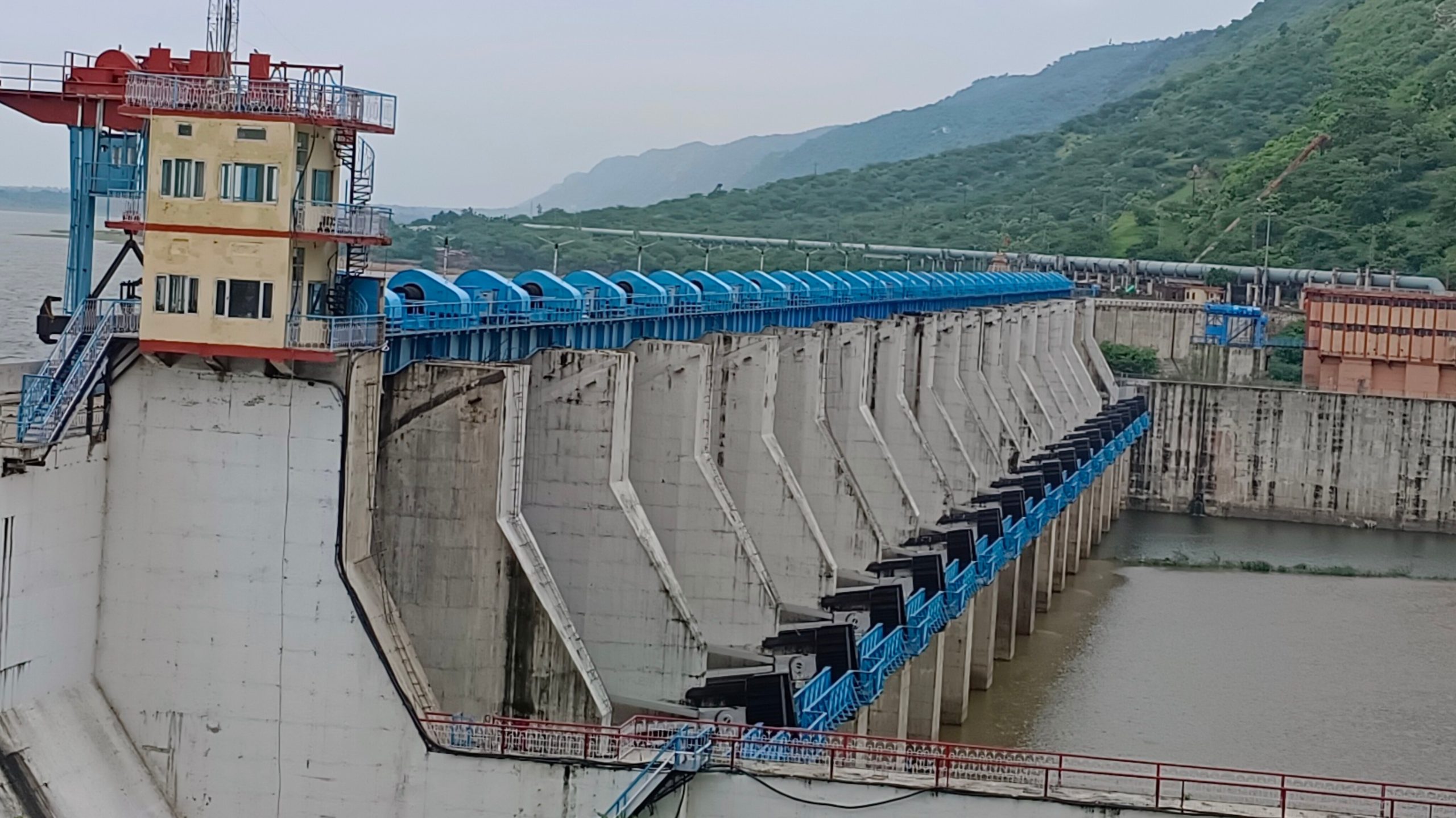 Bisalpur Dam News : बीसलपुर बांध में पूरी रात आया पानी का सैलाब, जानिए लेटेस्ट बांध का क्या हुआ जल स्तर