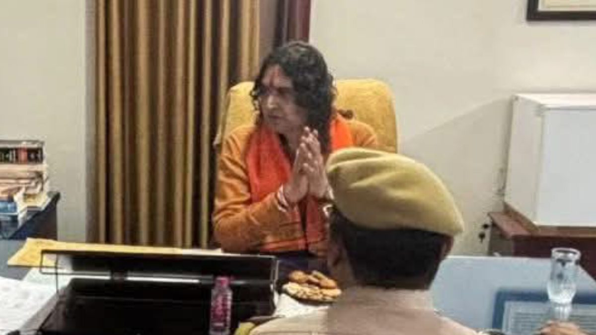 Mla Balmukund Acharya : थानेदार की कुर्सी को लेकर कांग्रेस का यह कौनसा बवाल, कांग्रेस ने क्यों कहा बेहद शर्मनाक!