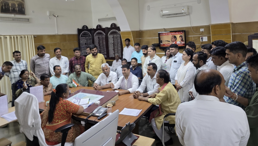 टोंक हिजाब विवाद को लेकर कांग्रेस-बीजेपी क्यों हुए आमने सामने, अब एडीएम ने दिए मामले की जांच के आदेश