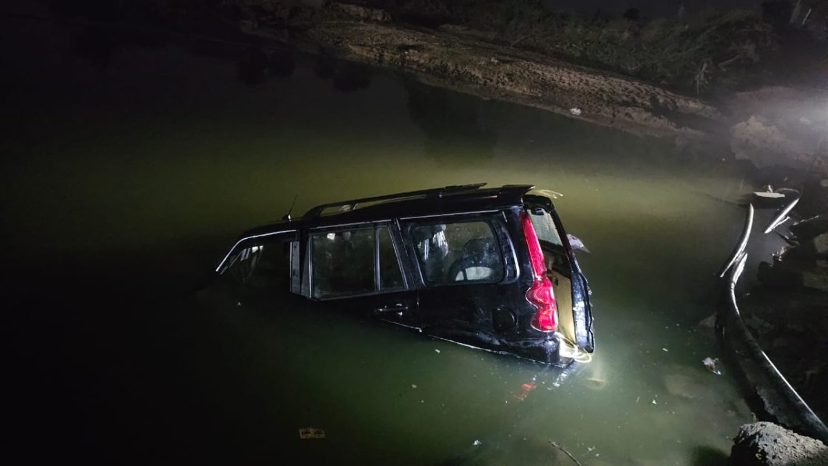 स्कार्पियों कार नदी में गिरी, हादसे में 2 की मौत और 5 जने घायल, गूगल मेप की वजह से हुआ हादसा