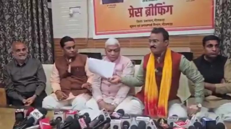 भीलवाड़ा मेें डिप्टी सीएम प्रेमचंद बैरवा पर भड़क गए पत्रकार, बहस का वीडियो वायरल