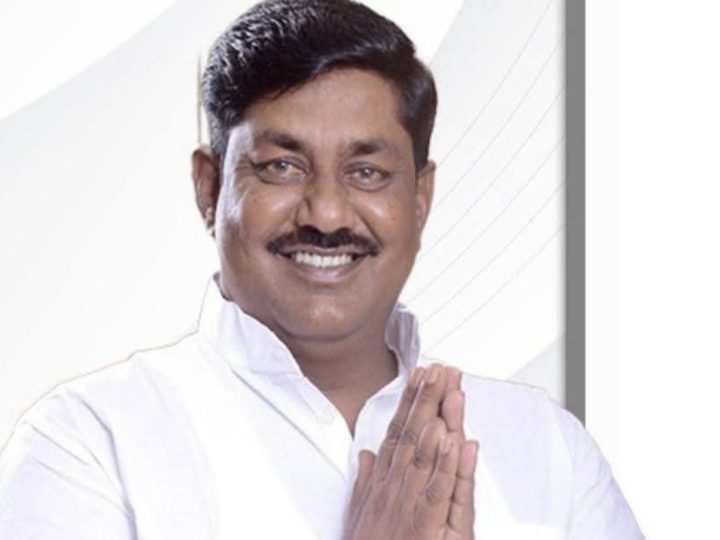 बीजेपी विधायक बोले, VCR भरे तो अफसर को पेड़ से बांध देना, जो होगा देखा जाएगा, Video