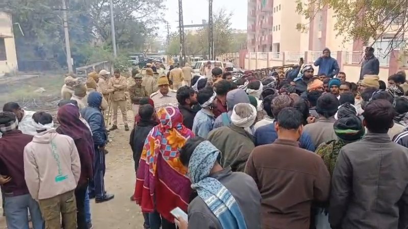 भीलवाड़ा में दो श्रमिकों की मौत पर बवाल! 4 पुलिस थानों ने संभाला मोर्चा
