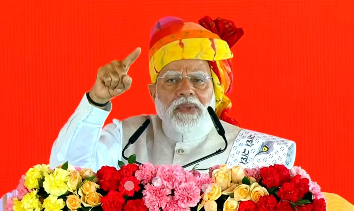 कांग्रेेस राज में केवल भ्रष्टाचार की चमक, जानिए पीएम मोदी ने सियासी भाषण के बीच क्या दी करोड़ों की सौगाते?