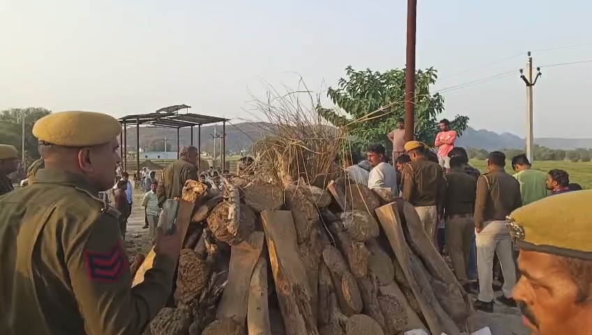 चिता से शव को उठाकर ले गई पुलिस, परिजनों ने फिर किया जमकर बवाल, जानिए क्या है मामला