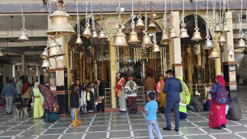 यहां की दवाई से कैंसर रोग होता है समाप्त! जानिए इस स्थान के दांवे और सच्चाई के बारे में