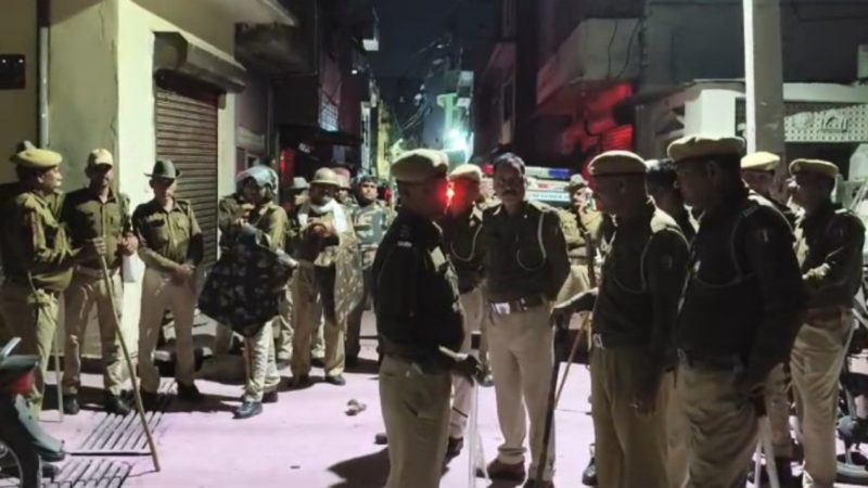 होली पर दो समुदायों में हो गई “राड”, पथराव से लोगों के फूट गए सिर, जानिए क्यों हो गया बवाल